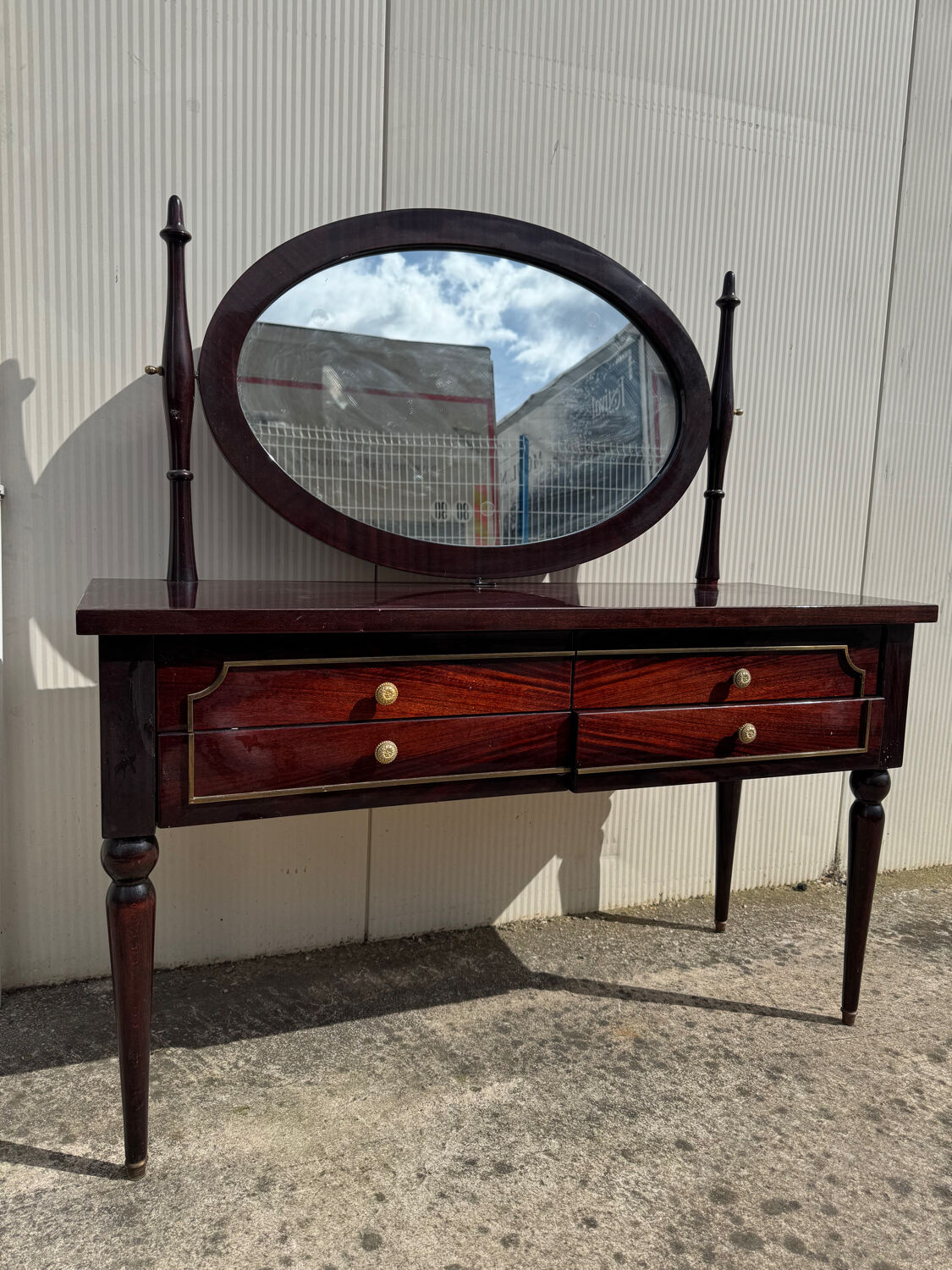 Vintage mahogany dresser