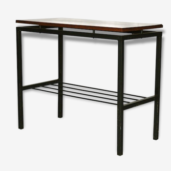 Base metal side table