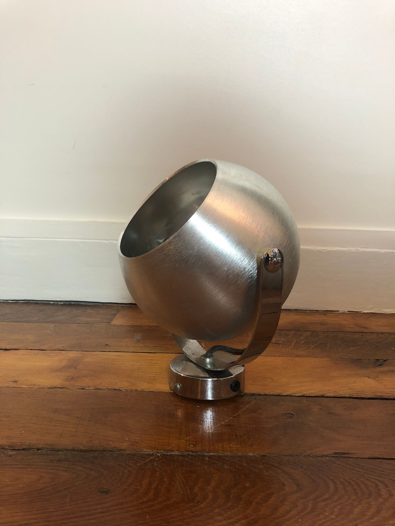 Mole Richardson Eyeball Pair wall light