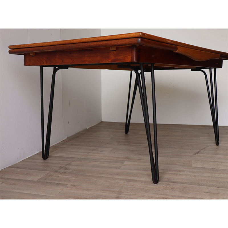 Vintage extendable dining table in wood and metal base, 1950