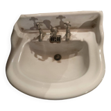 Lavabo ancien blanc en faïence