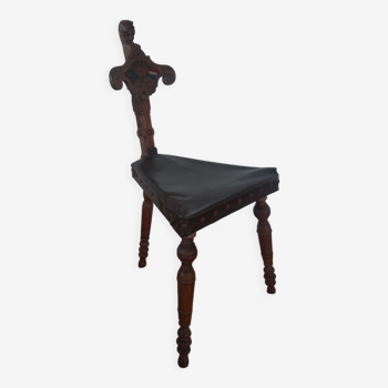 Antique tripod chair oporto lion head