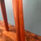 Tabouret tripode en pin