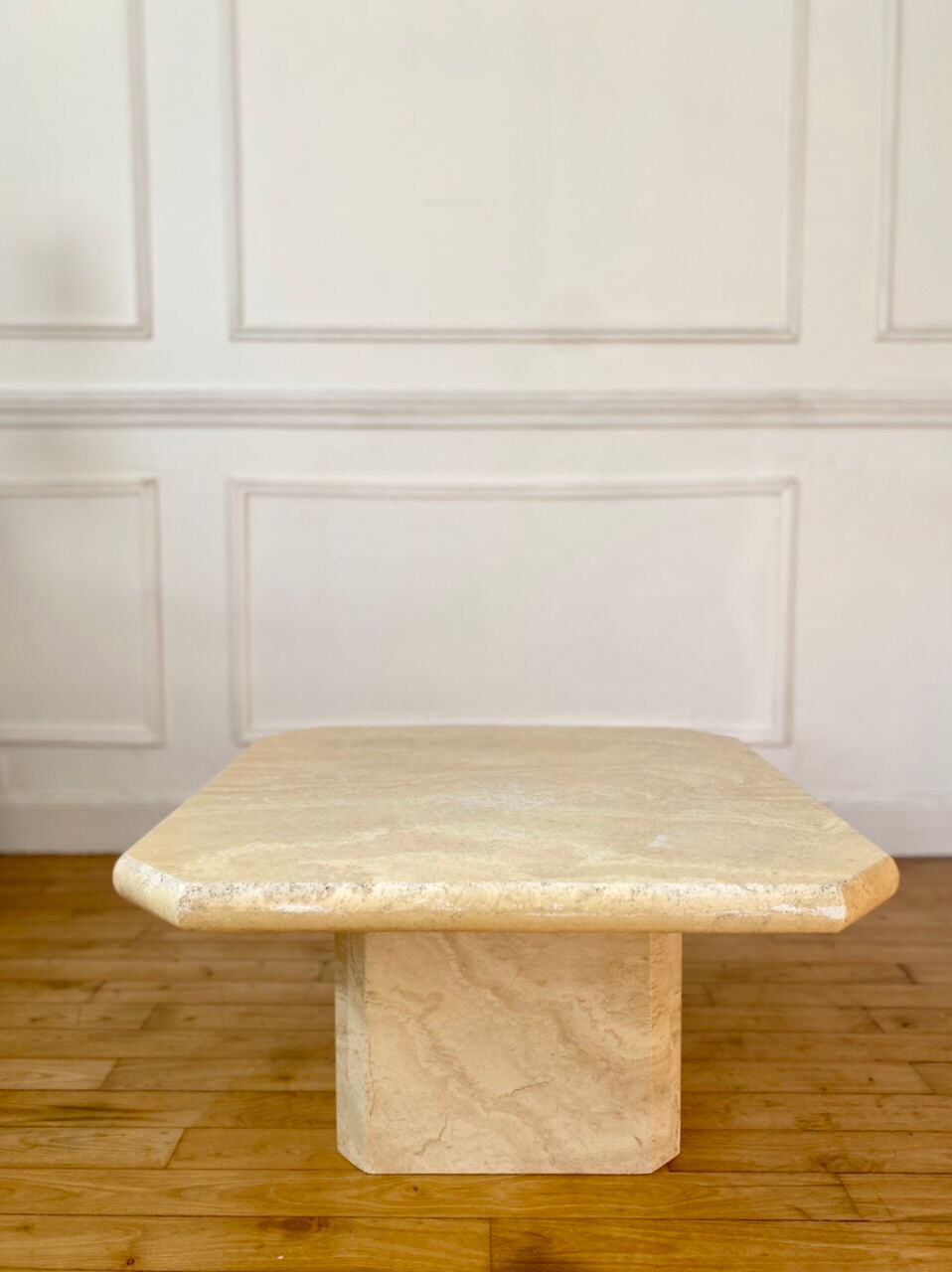 Table basse carrée en travertin 70cm x 70cm