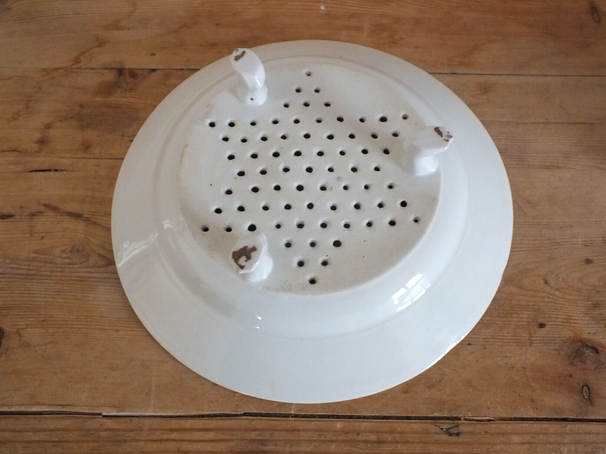 Old white porcelain drainer plate 19th - faisselle