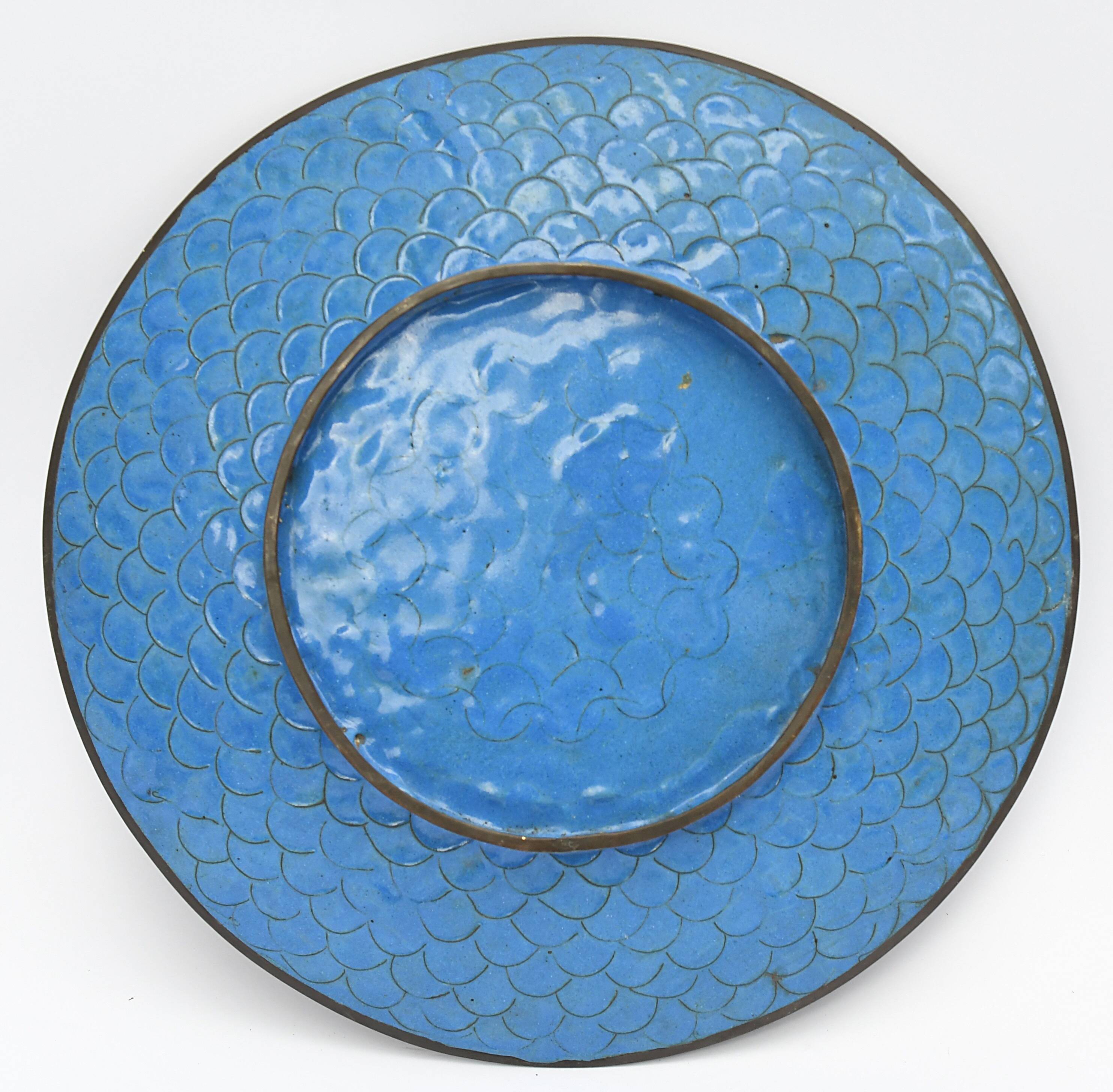 Cloisonné enamel dish decorated with a dragon in the center