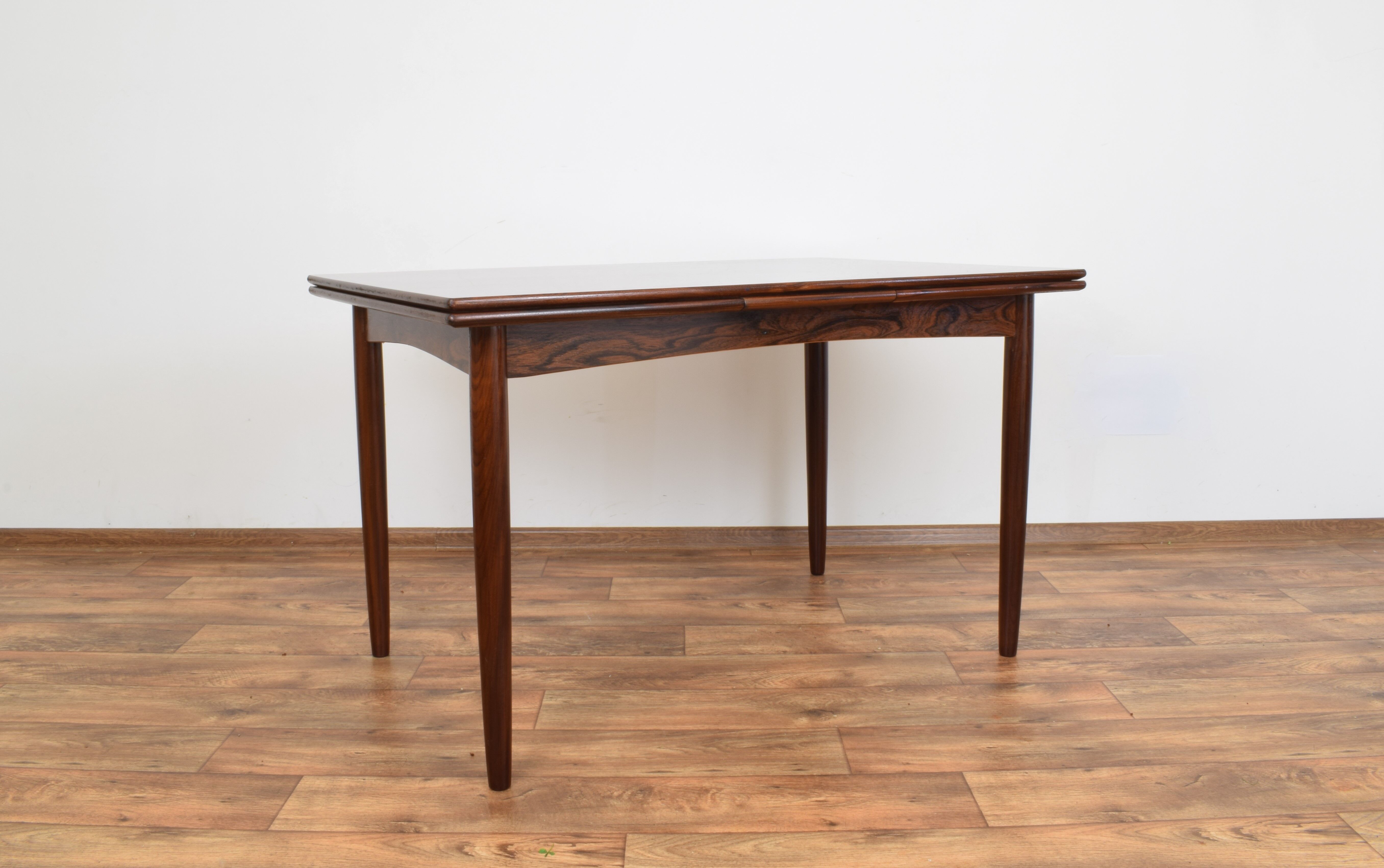 Mid-Century Danish Extentable Dining Table, 1960s