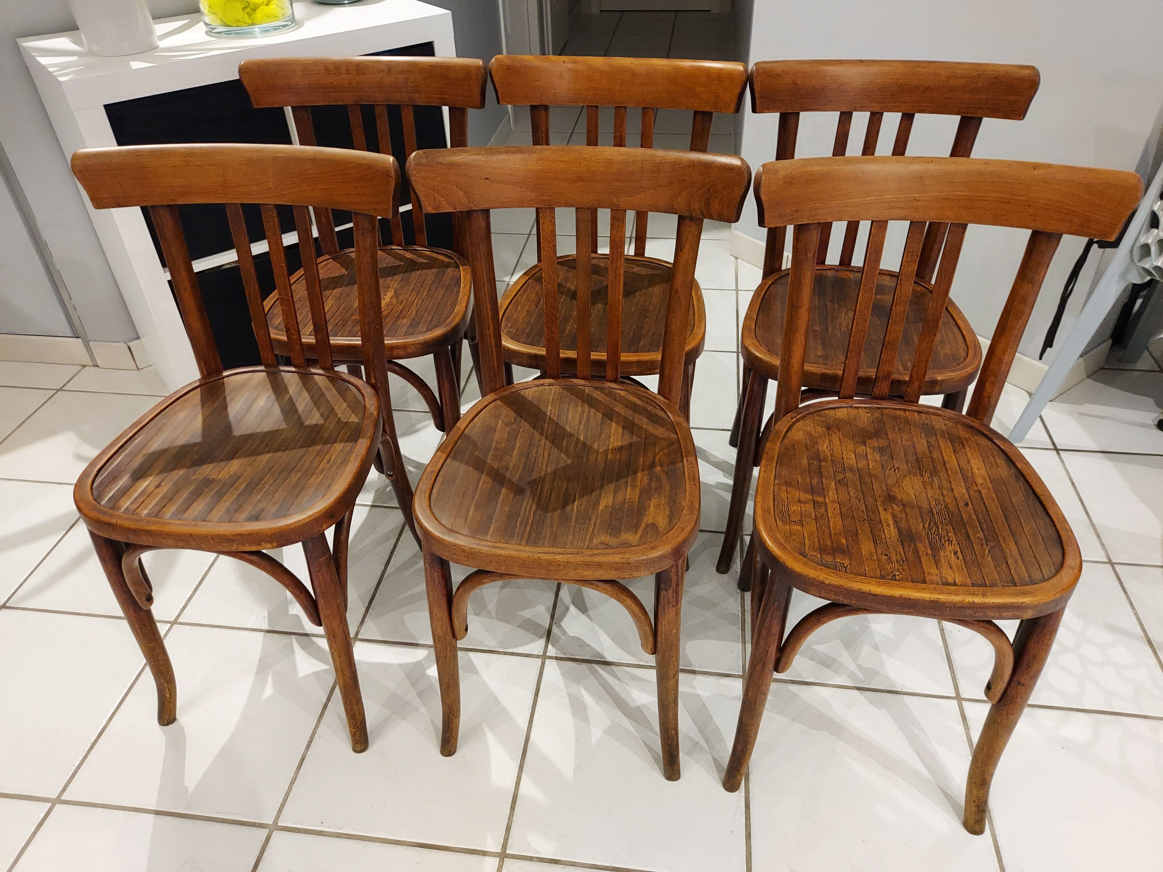 Suite de 6 chaises de bistrot Baumann vintage année 1930