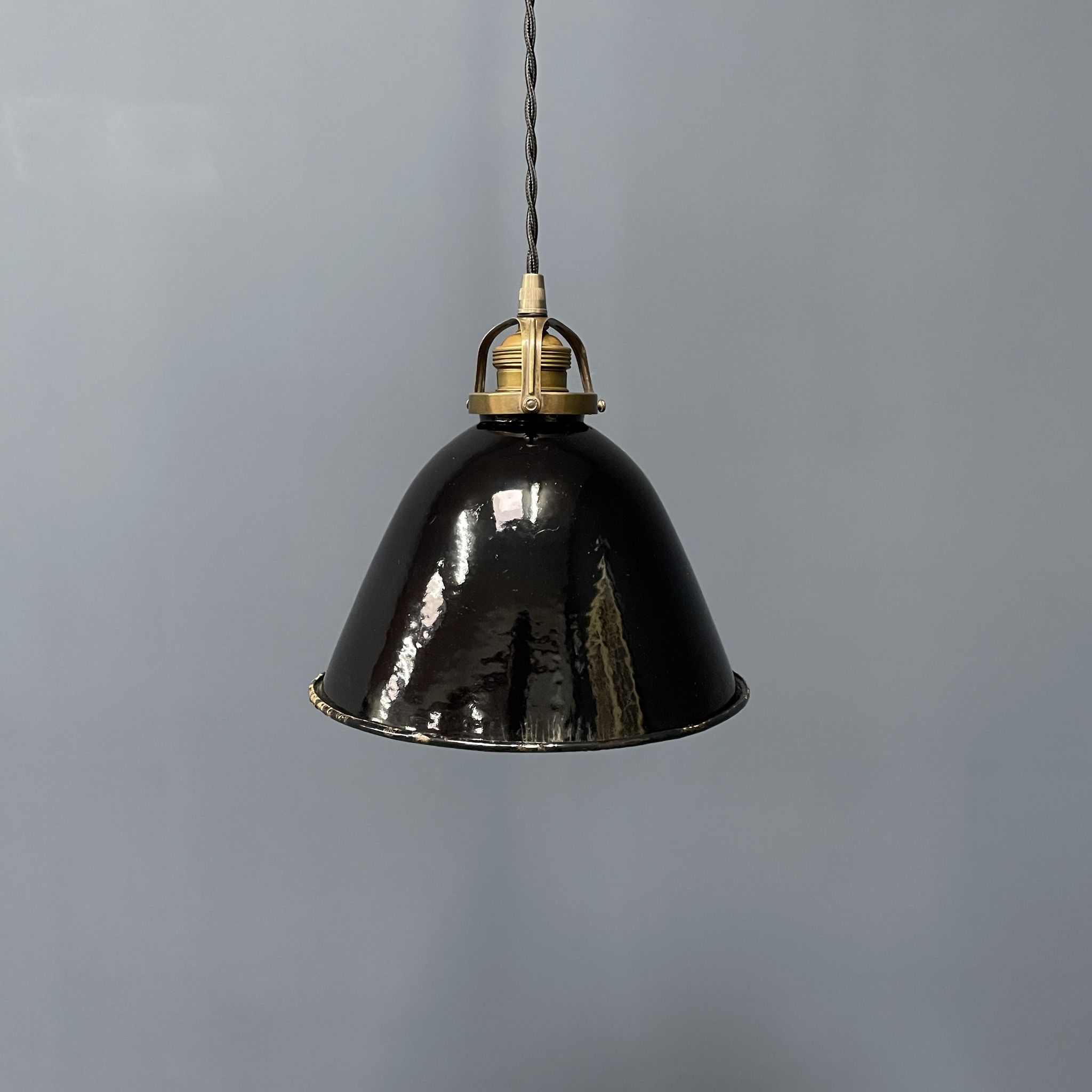 Small size black enamel hanging lamp with brass fixture
