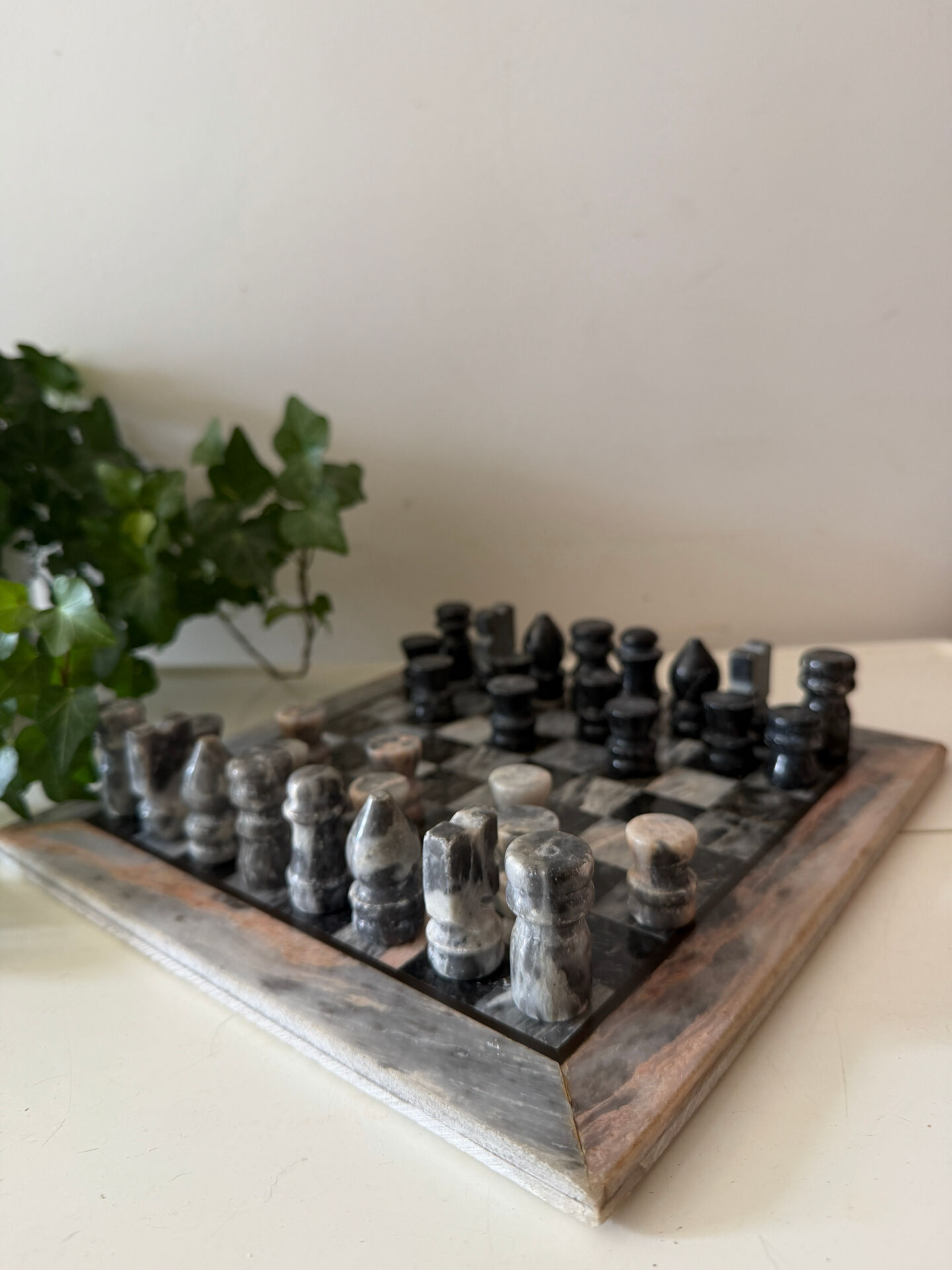 Onyx chess set