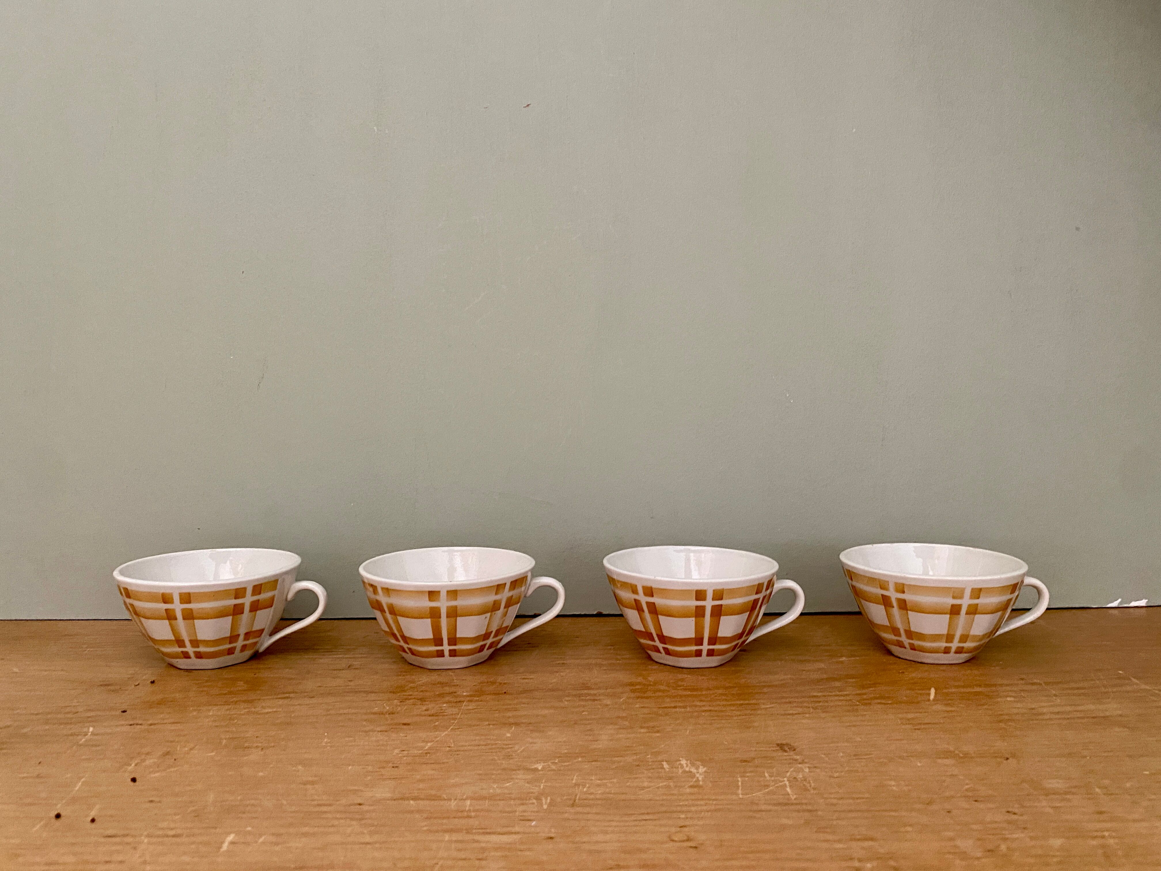 Set of 4 antique coffee cups in opaque porcelain from Badonvillier