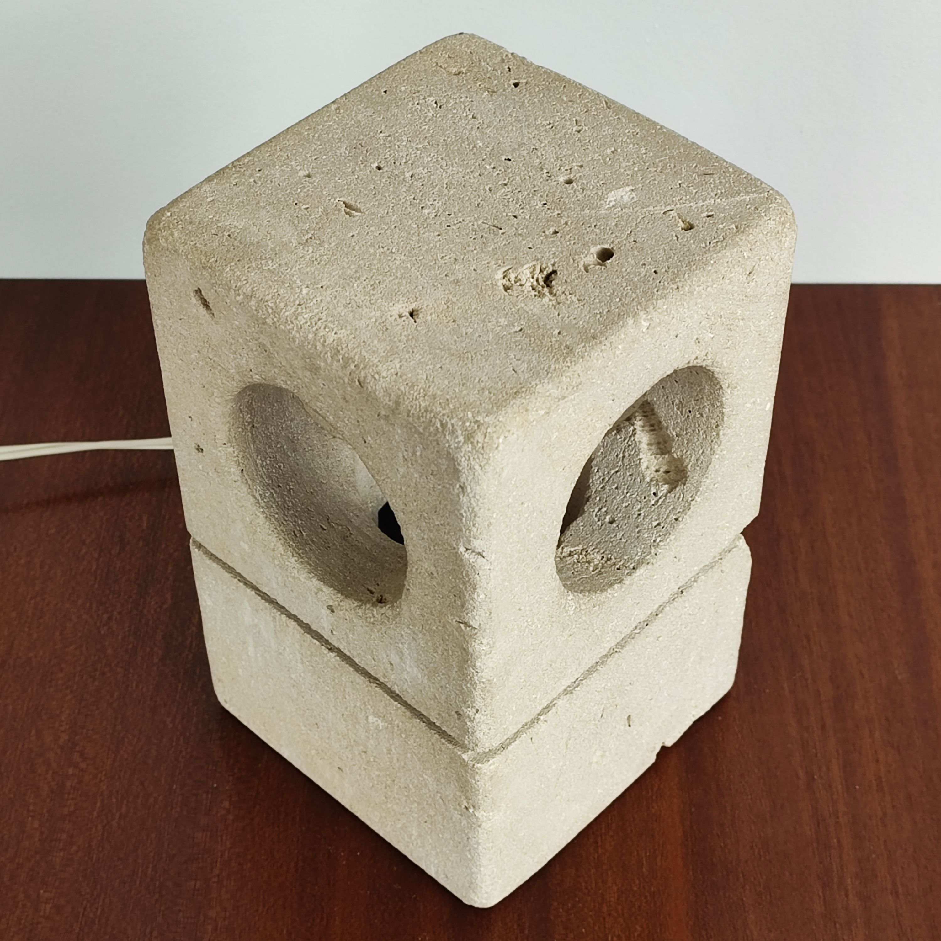 Lampe en pierre