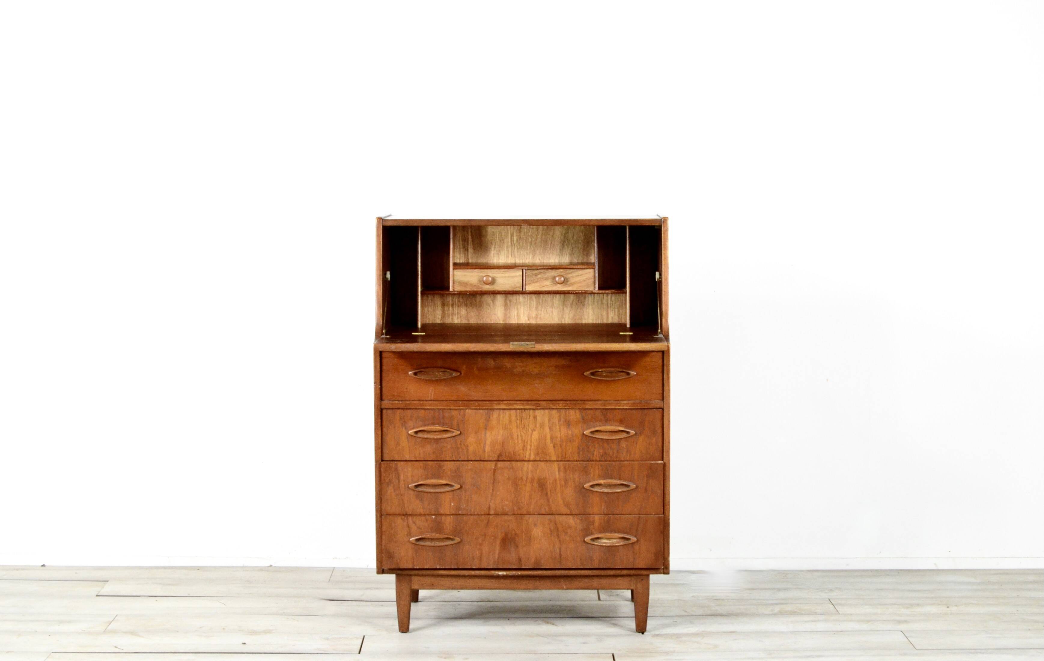 Bureau/armoire vintage en teck de style danois Jentique du milieu du sigle