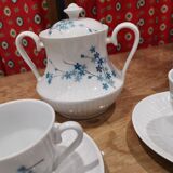 Service à café/thé en porcelaine blanc orné de fleurs bleues Chauvigny FD