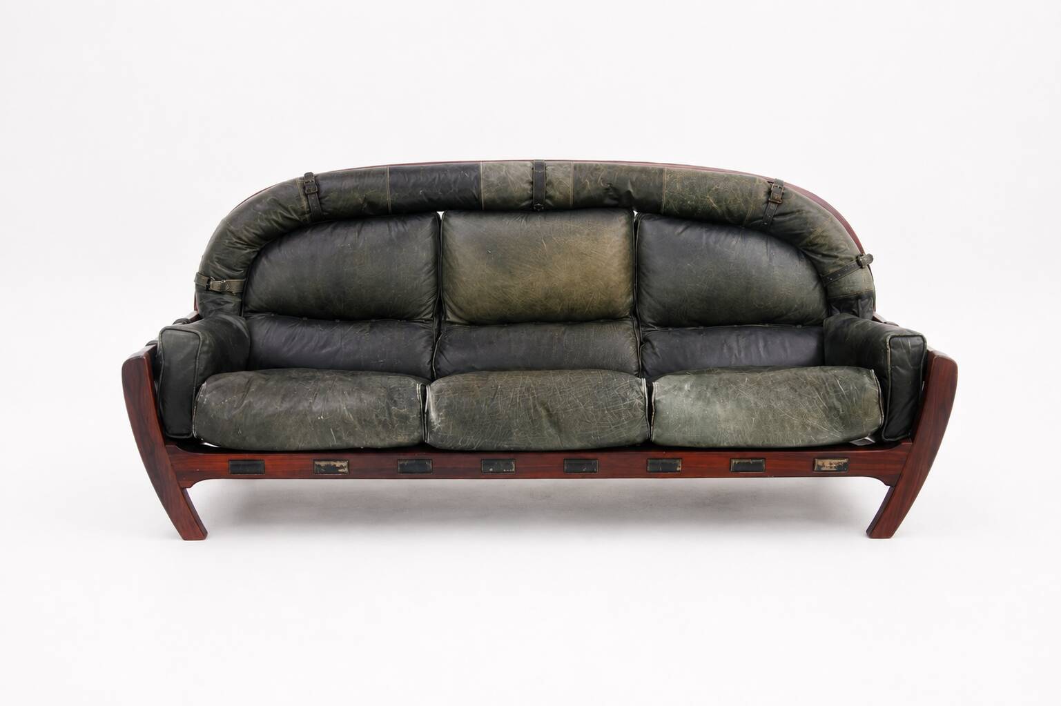 Italian Mid-Century Modern sofa ‘Rancero’ from Luciano Frigerio, 1960’s