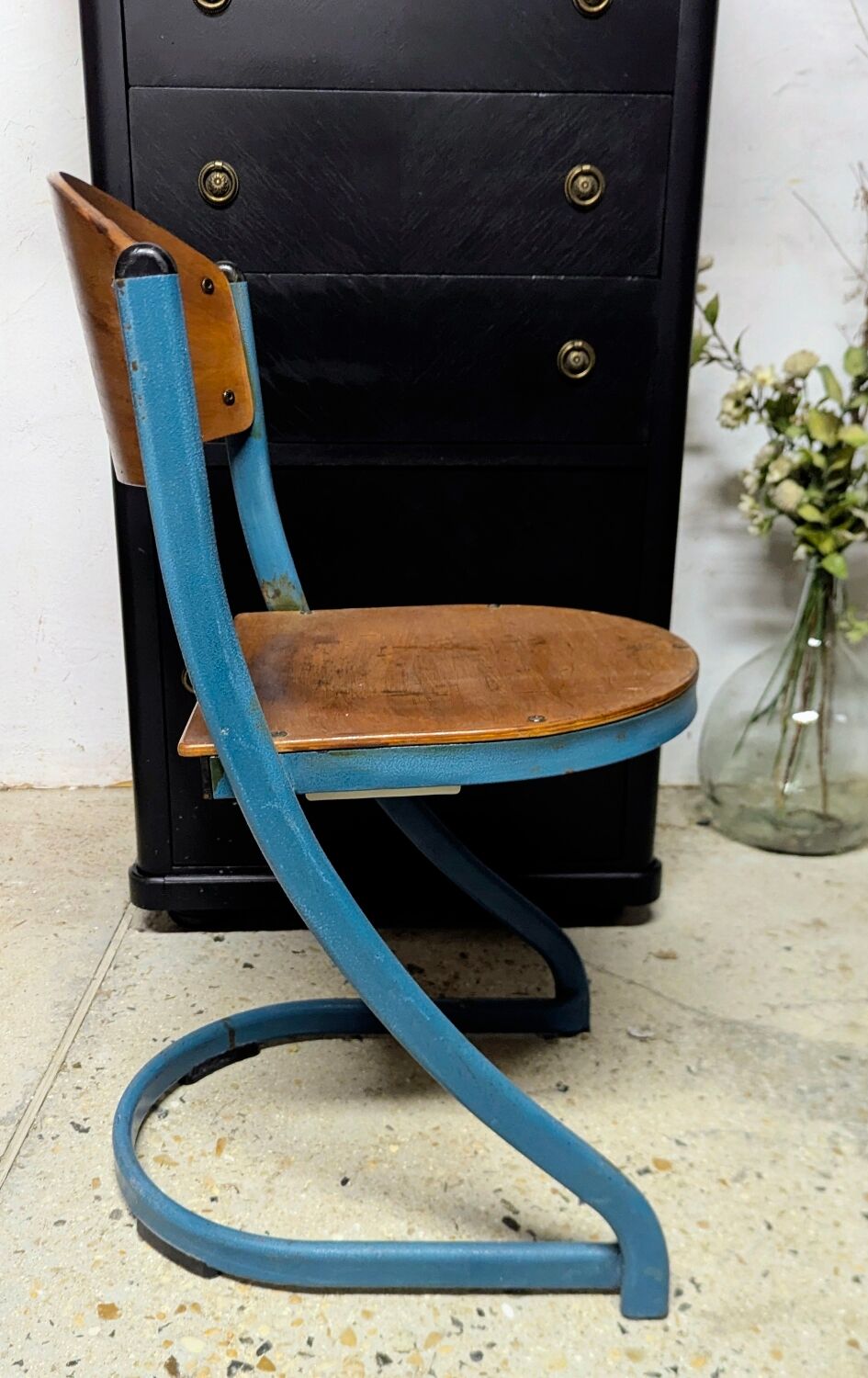 Vintage Souvignet stacking chair