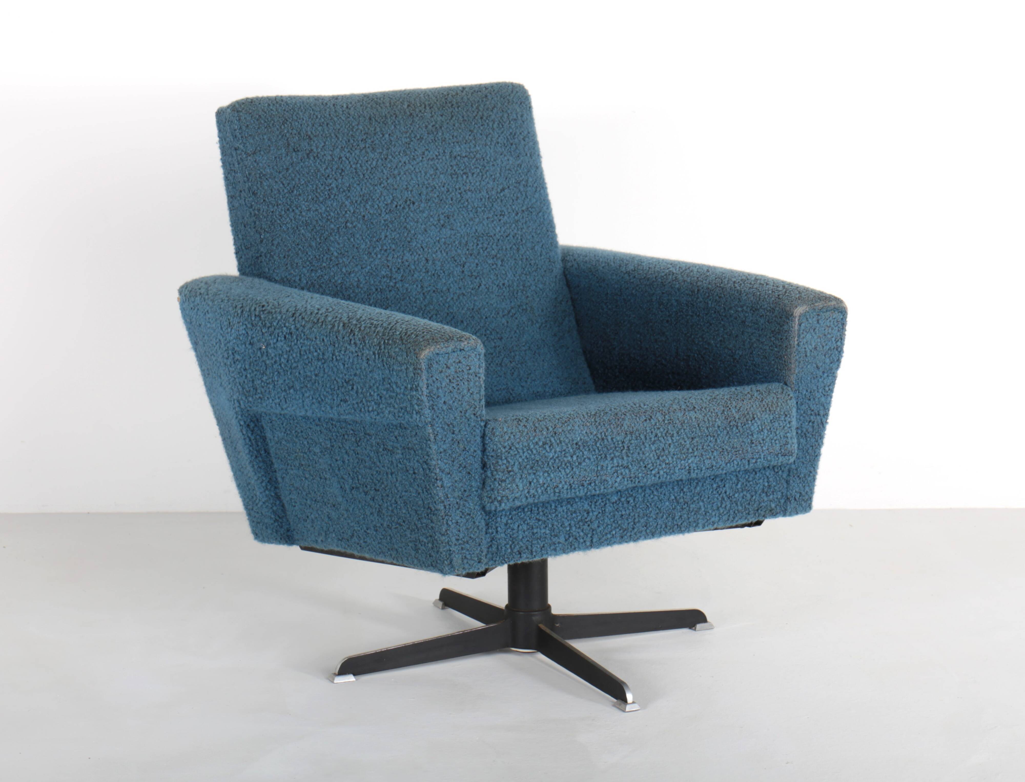 Vintage swivel chair, 70s