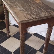 Table with turned legs