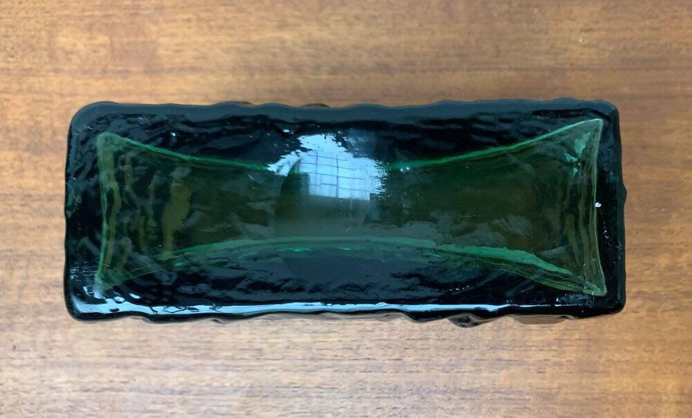 Swedish brutalist glass vase from the mid-century by Göte Augustsson for Ruda, 1960s.