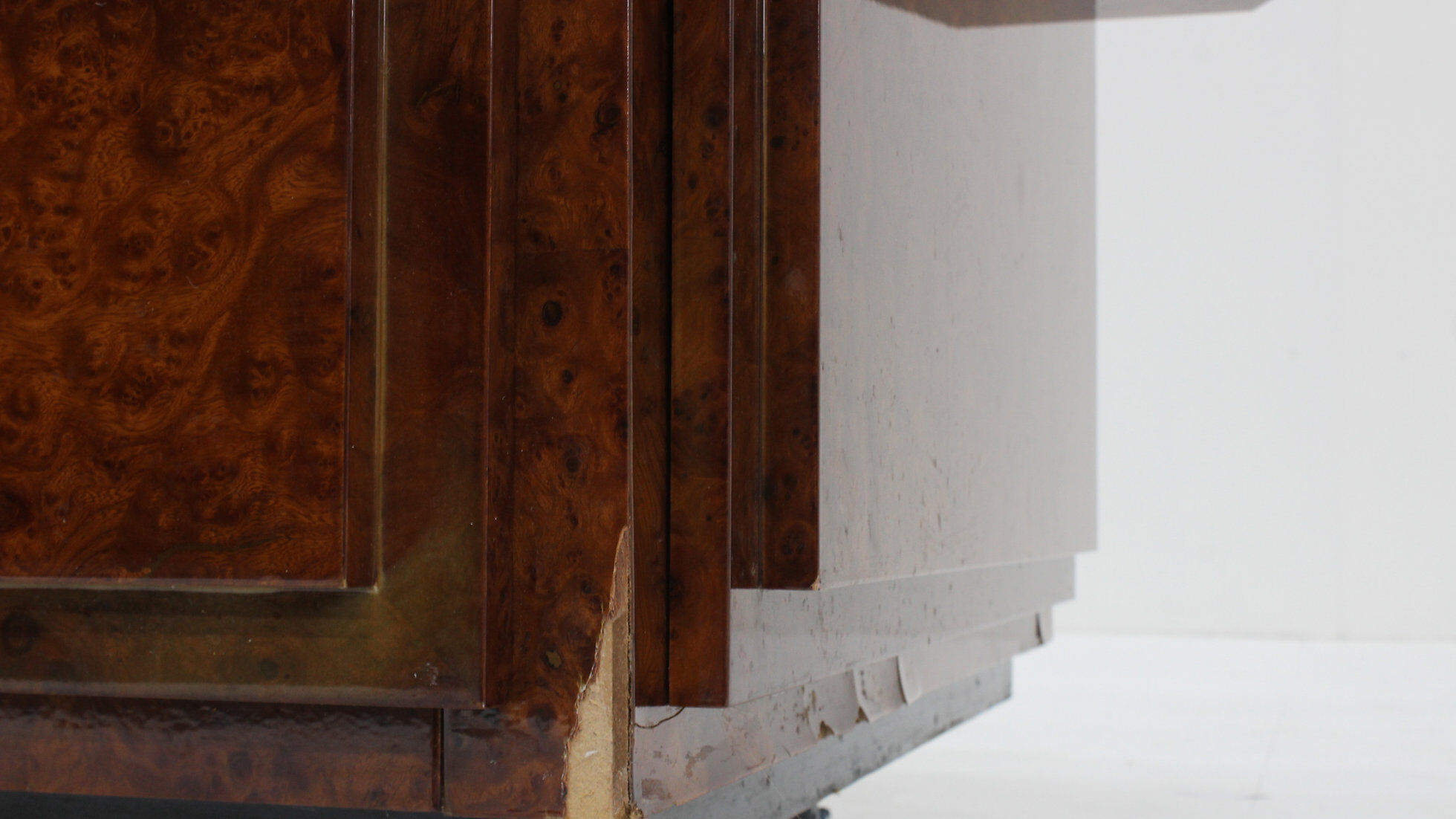 Vintage Art Deco sofa burl wood