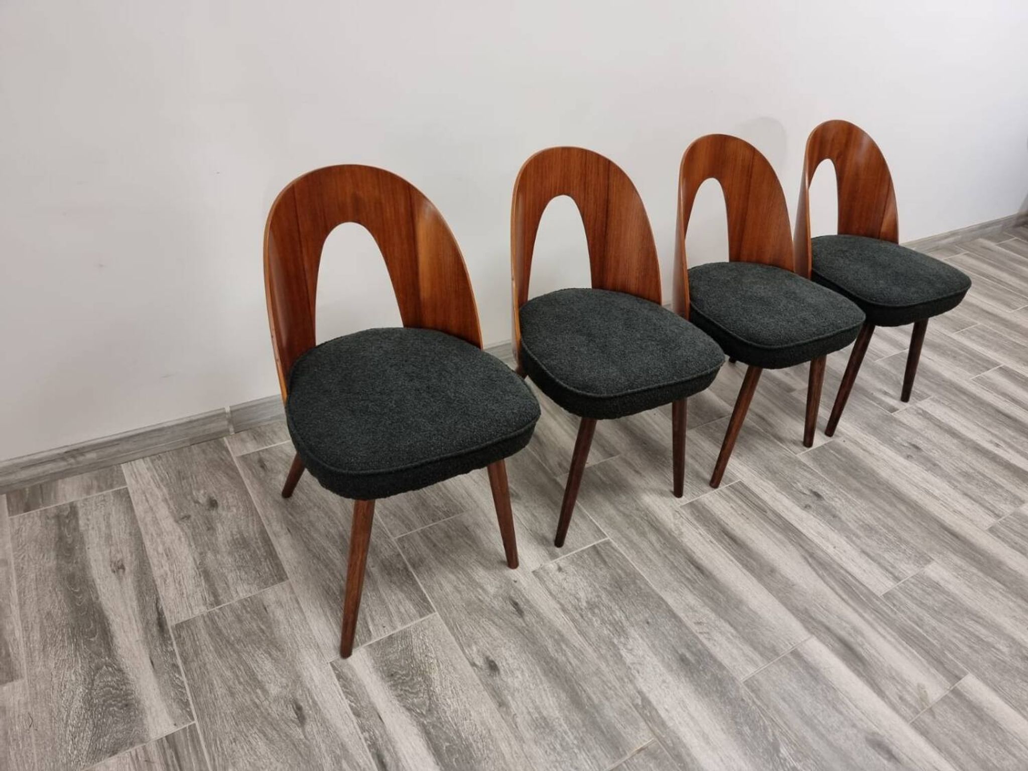Dining Chairs by Antonin Suman, 1960s, Set of 4
