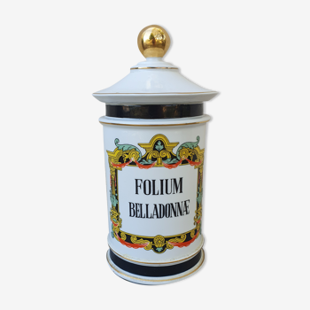 Important pharmacy jar Folium Belladonnae