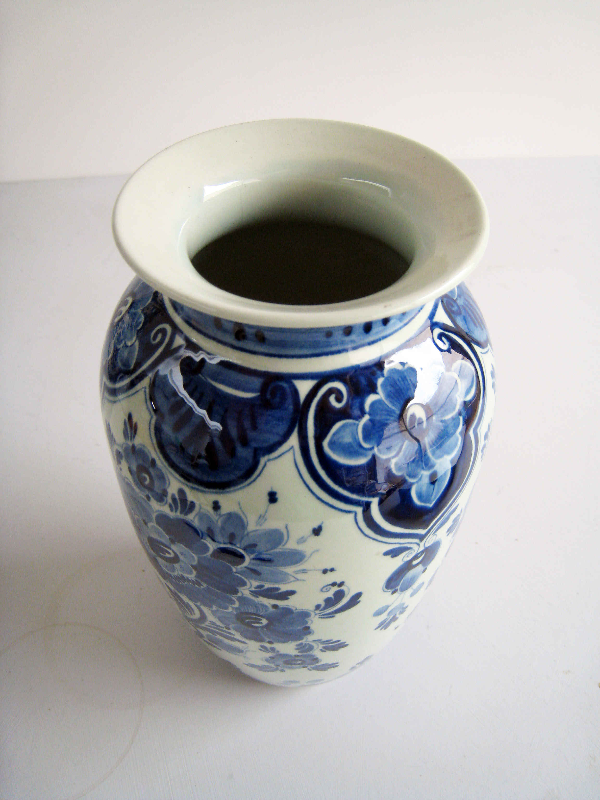 Delft RAM ceramic vase