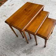 Set of 3 Nesting Tables in Solid Cherry Wood NF Furniture Loui