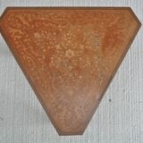 Musical coffee table of triangular shape, fruit wood, tray and feet with marquetry décor