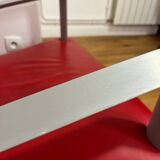 Rocking-chair en cuir rouge ligne roset