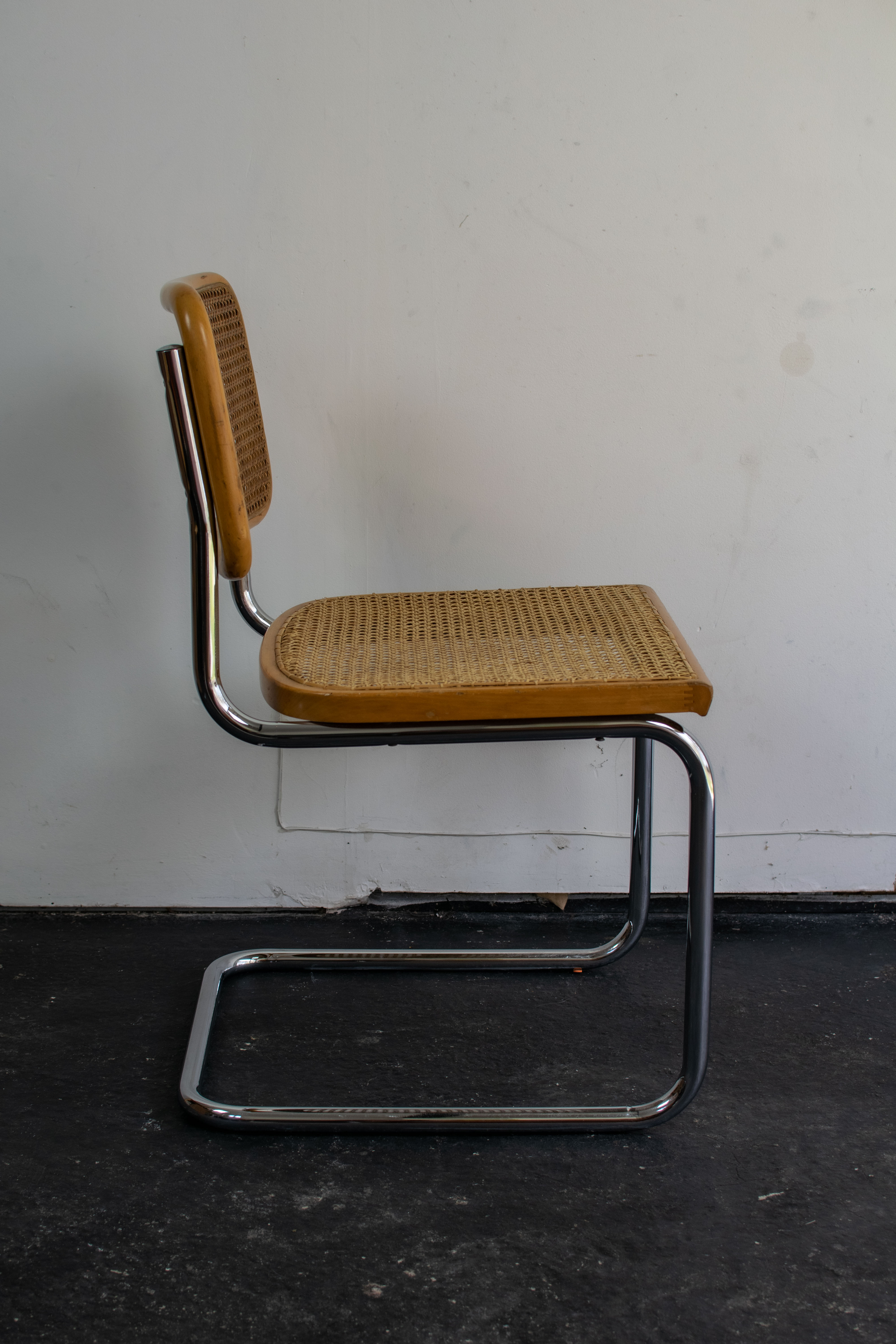 Cesca b32 chair by Marcel Breuer
