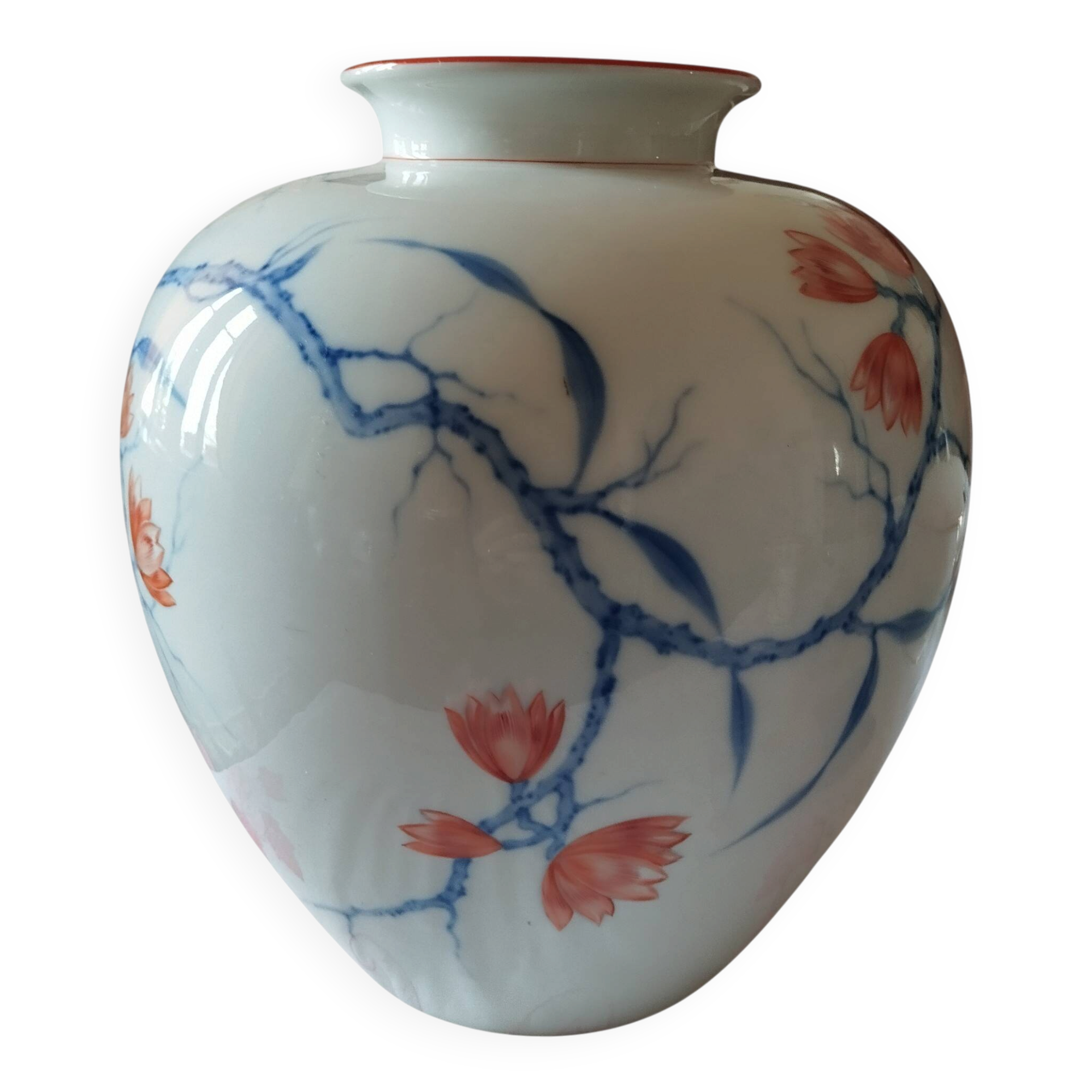 Porcelain vase by Rosenthal, hand-painted and signed. 1936