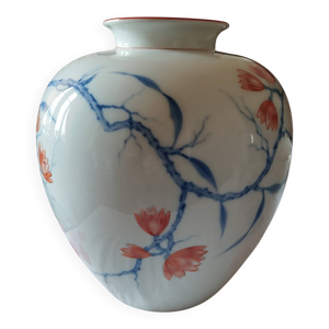 Vase en porcelaine de - main