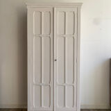 Armoire parisienne