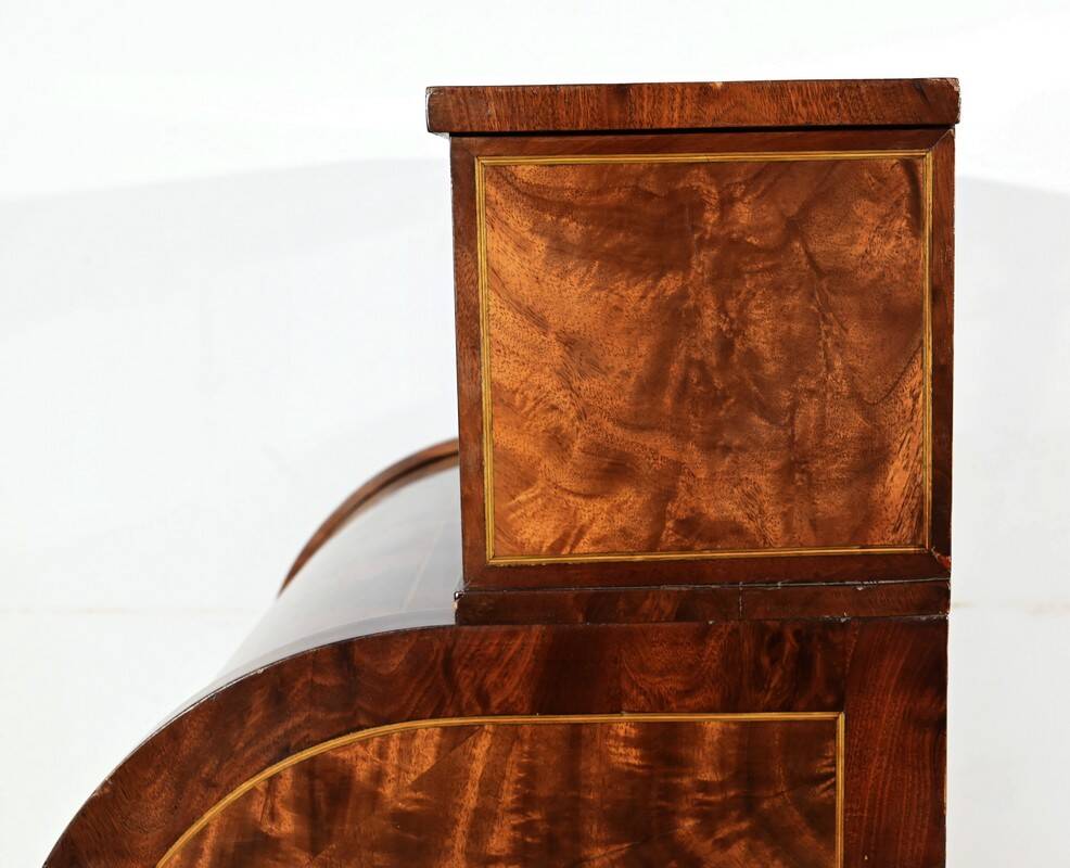 Small Bonheur du Jour Mahogany Desk, Louis XVI / Directory style – Early 20th century