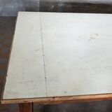 Farm table