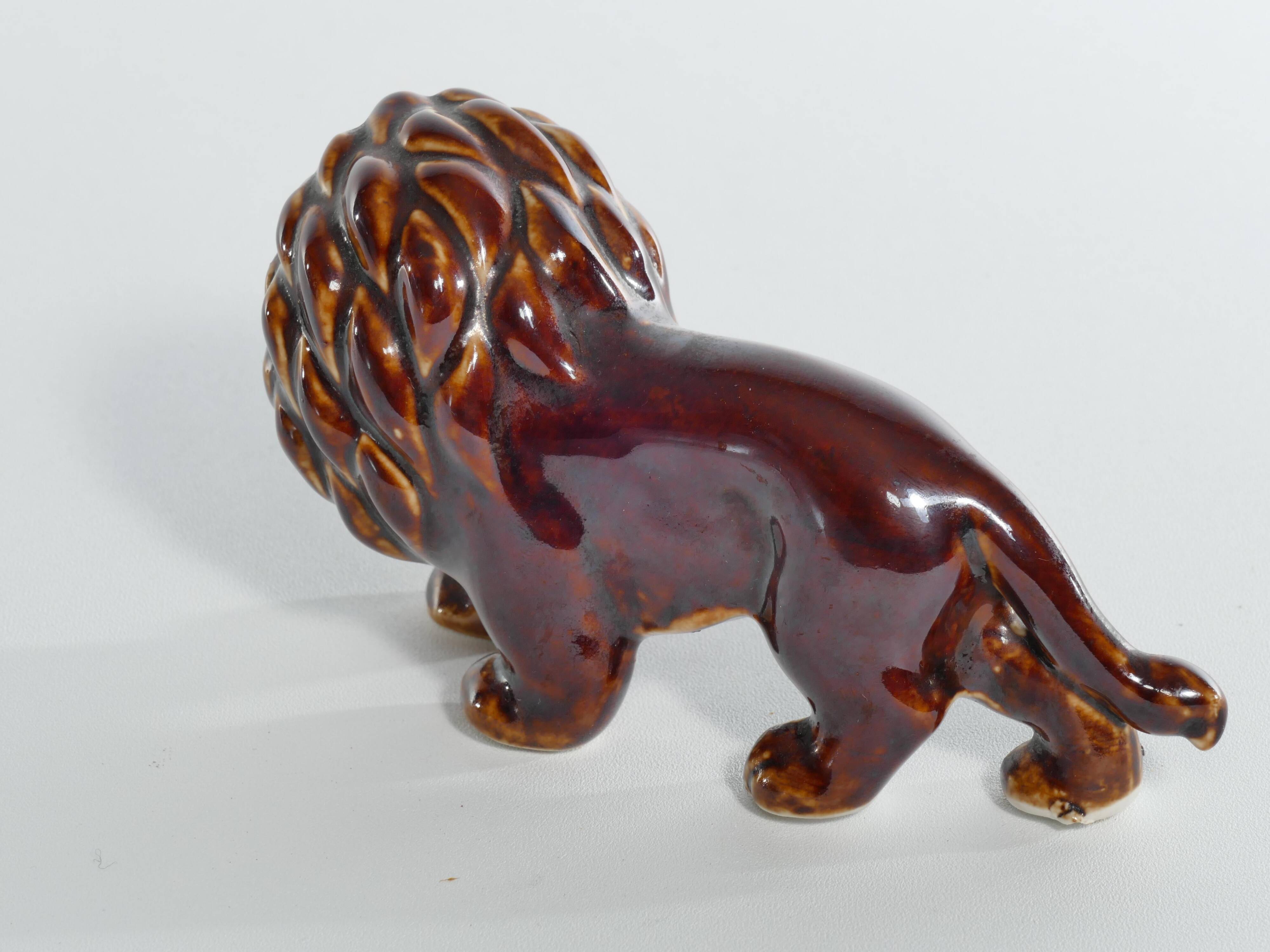 Mid-Century Modern Chinese Brown Glazed Lion Figurine