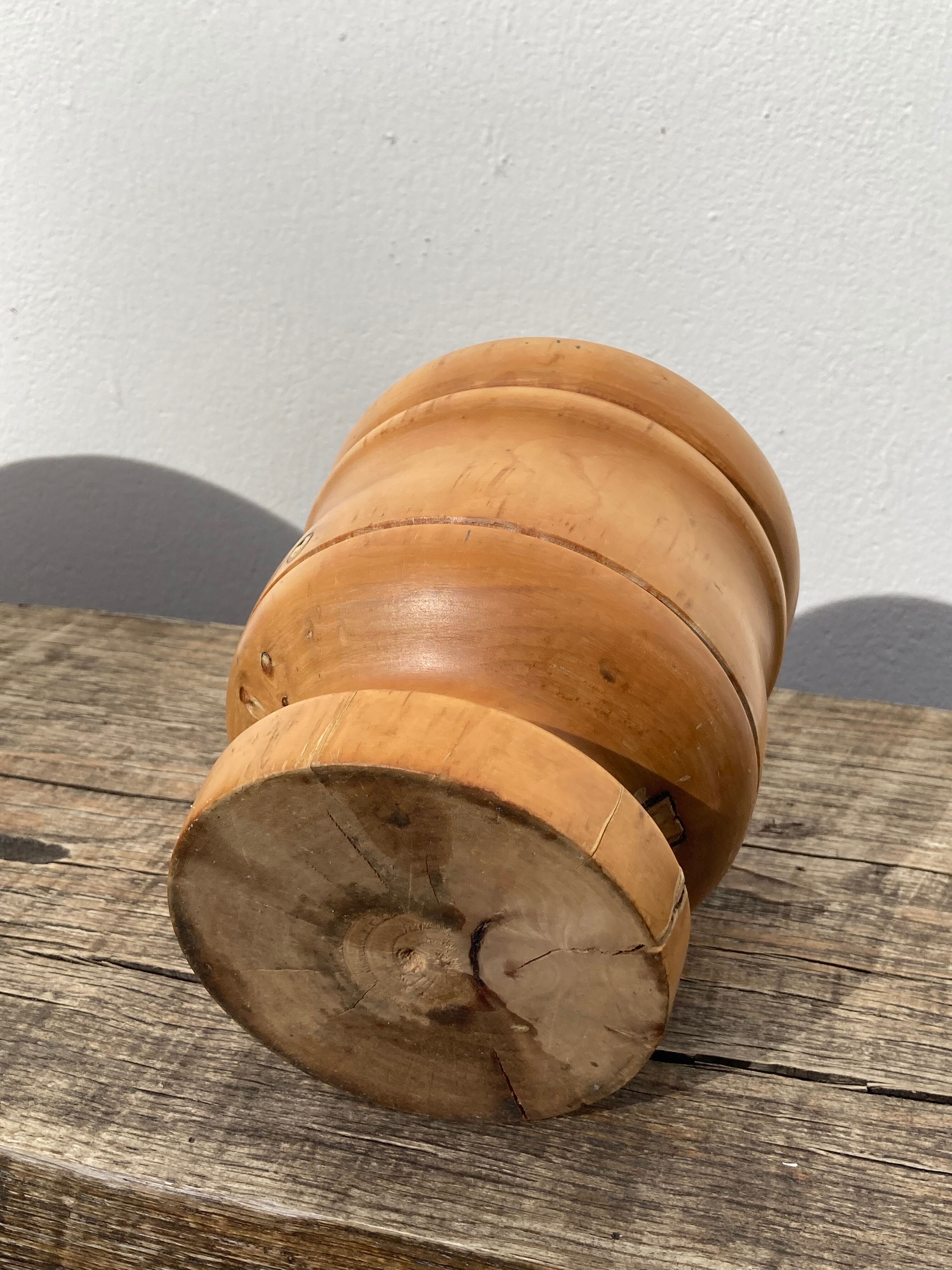 Small solid wood pot cache / vintage ethnic vase