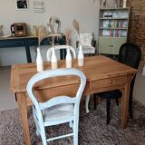 Beautiful farmhouse table - desk