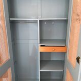 Armoire bleue