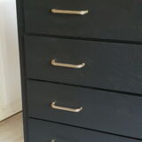 Dresser black compass feet