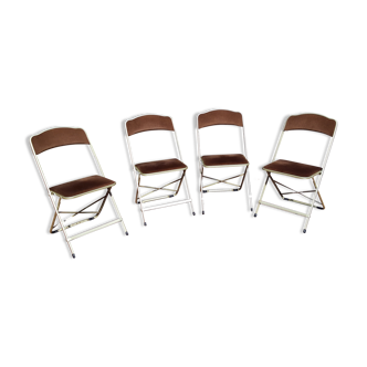 Set of 4 folding chairs