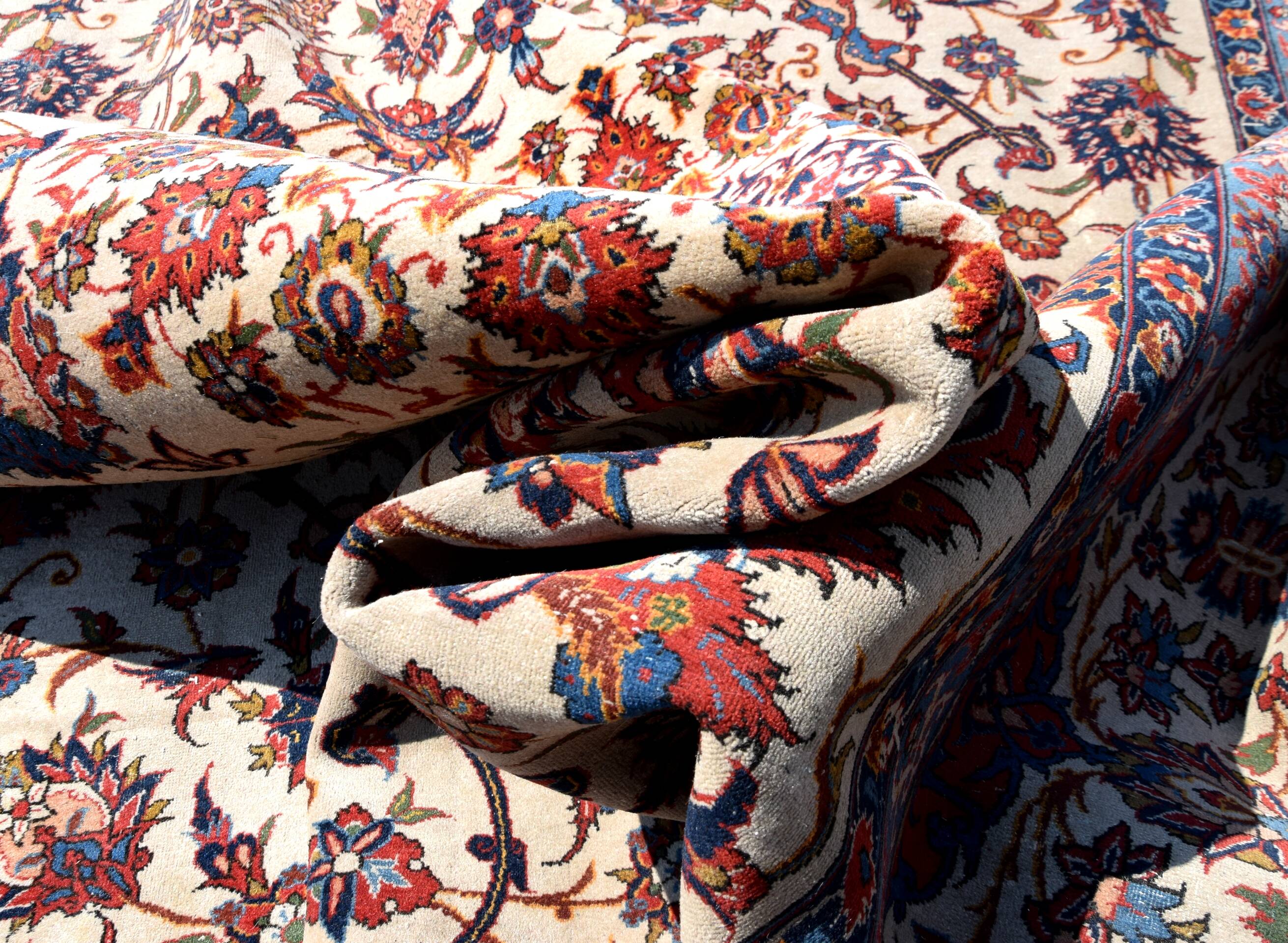 Oriental Rug Iran Isfahan - 2.48 X 3.80 Meters