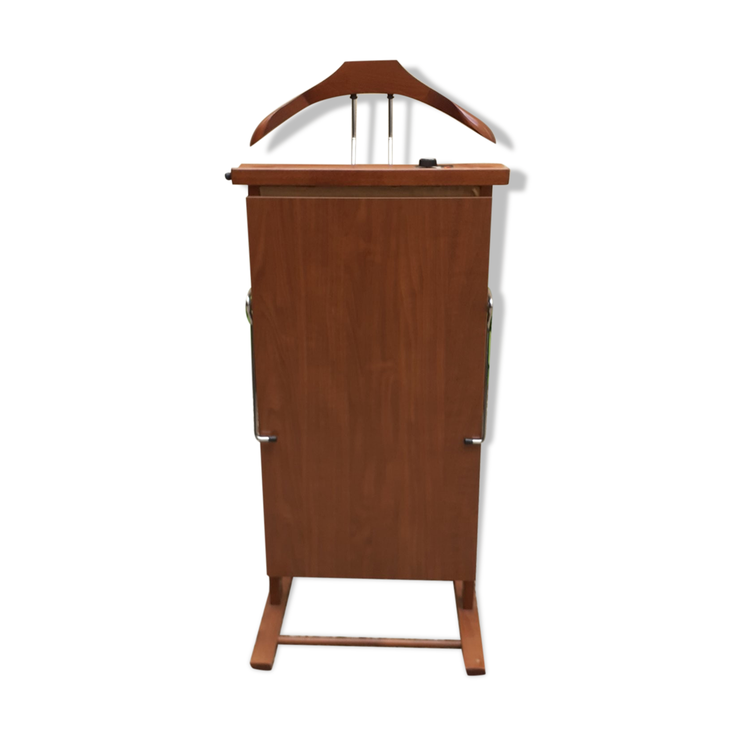 Heating night valet