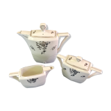 Service à thé en porcelaine blanche
