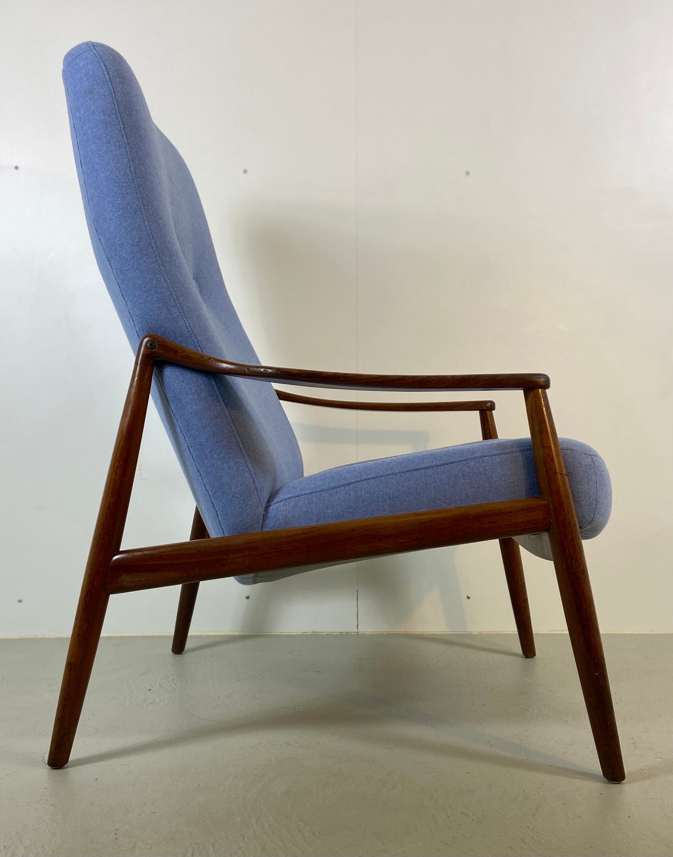 Lohmeyer easy chair