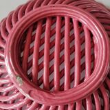 Trellis basket in pink ceramic