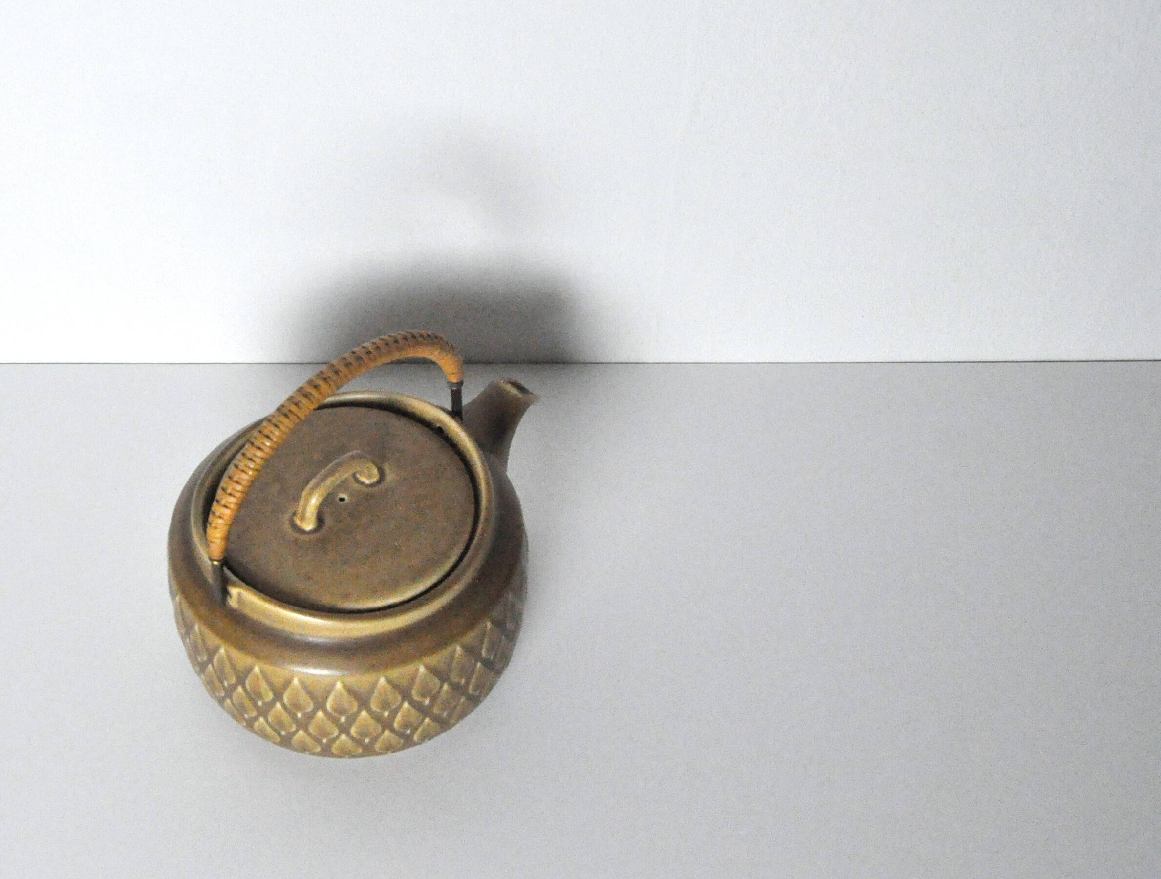 Tea pot by Jens H. Quistgaard for Bing & Grøndahl Denmark
