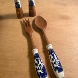 Vintage salad servers with cutlery set