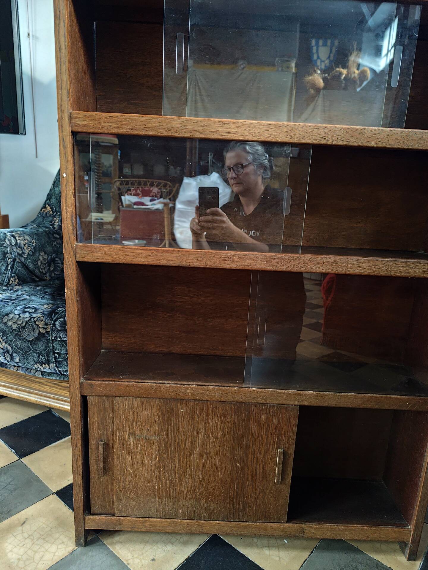 Bookshelf from the 50s/60s
